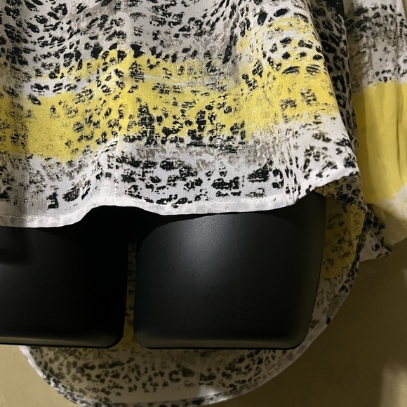 Kardashian Kollection Sheer Black and Yellow Blouse - Picture 2 of 9